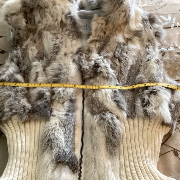 Patrizia Luca Milano Fur Hooded Vest - Picture 7 of 11